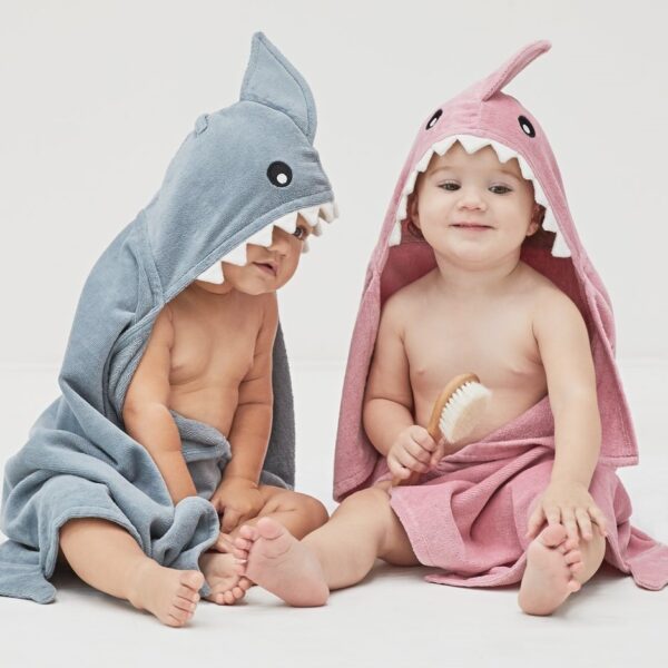 Elegant Baby Shark Hooded Towels In Gray And Pink